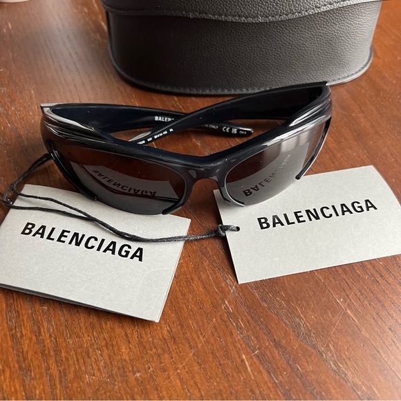 Balenciaga Reverse Xpander Rectangle Sunglasses - Picture 10 of 11